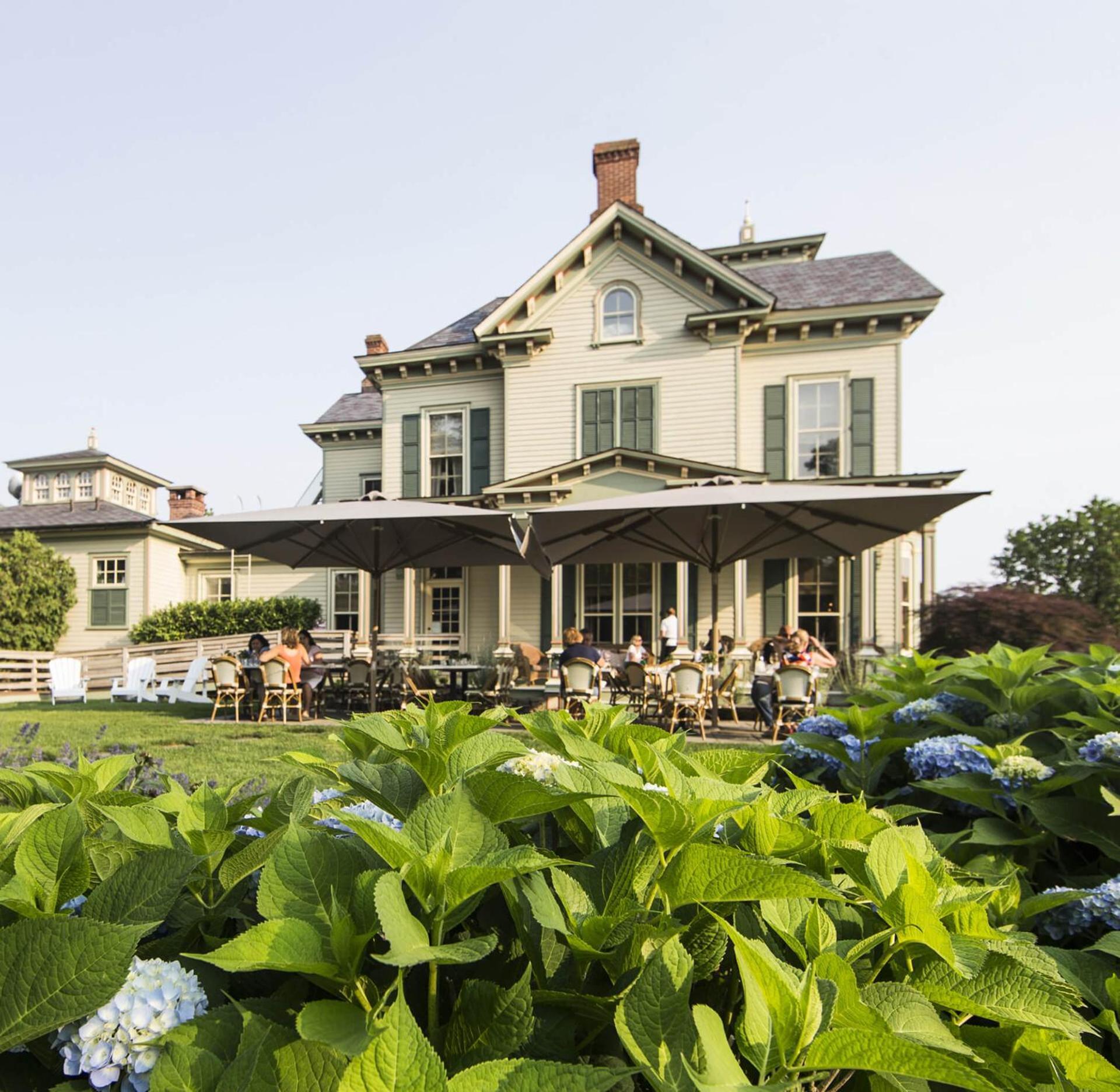 Jedediah Hawkins Inn Jamesport Esterno foto